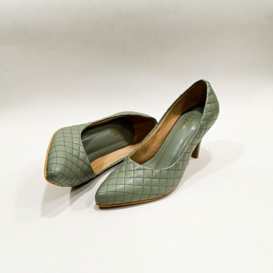 Amora Quilted Pumps