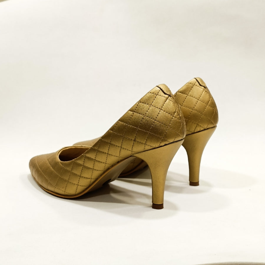 Amora Quilted Pumps