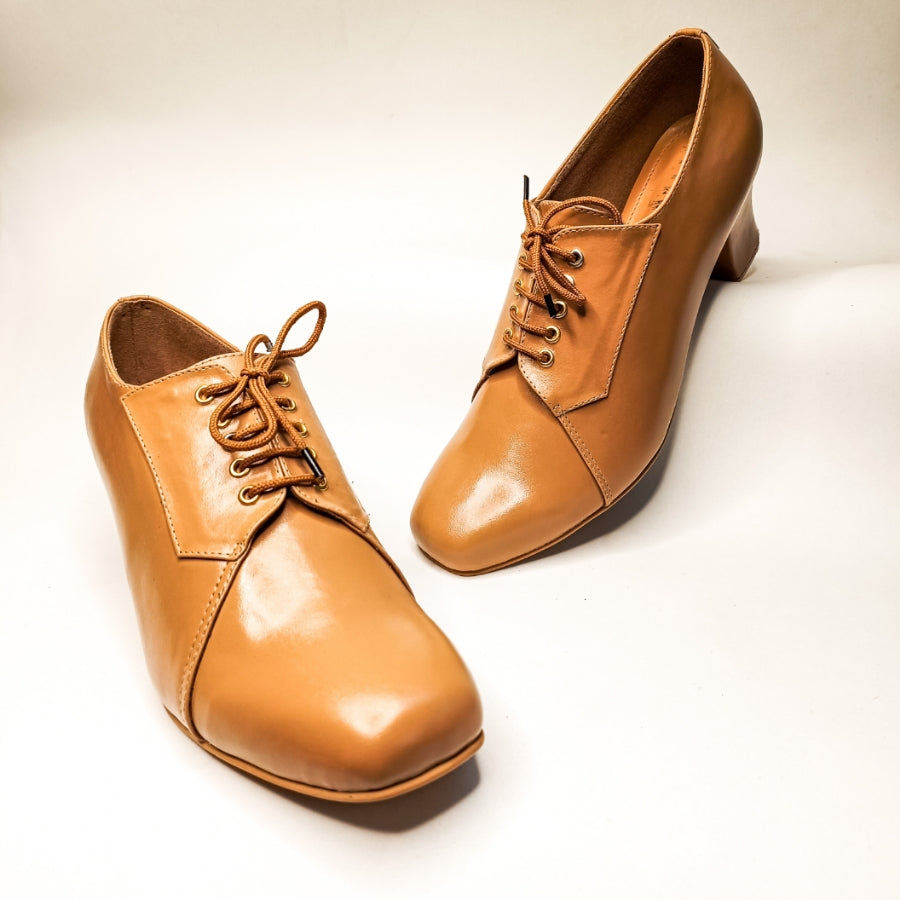 Clover Hazelnut Oxfords