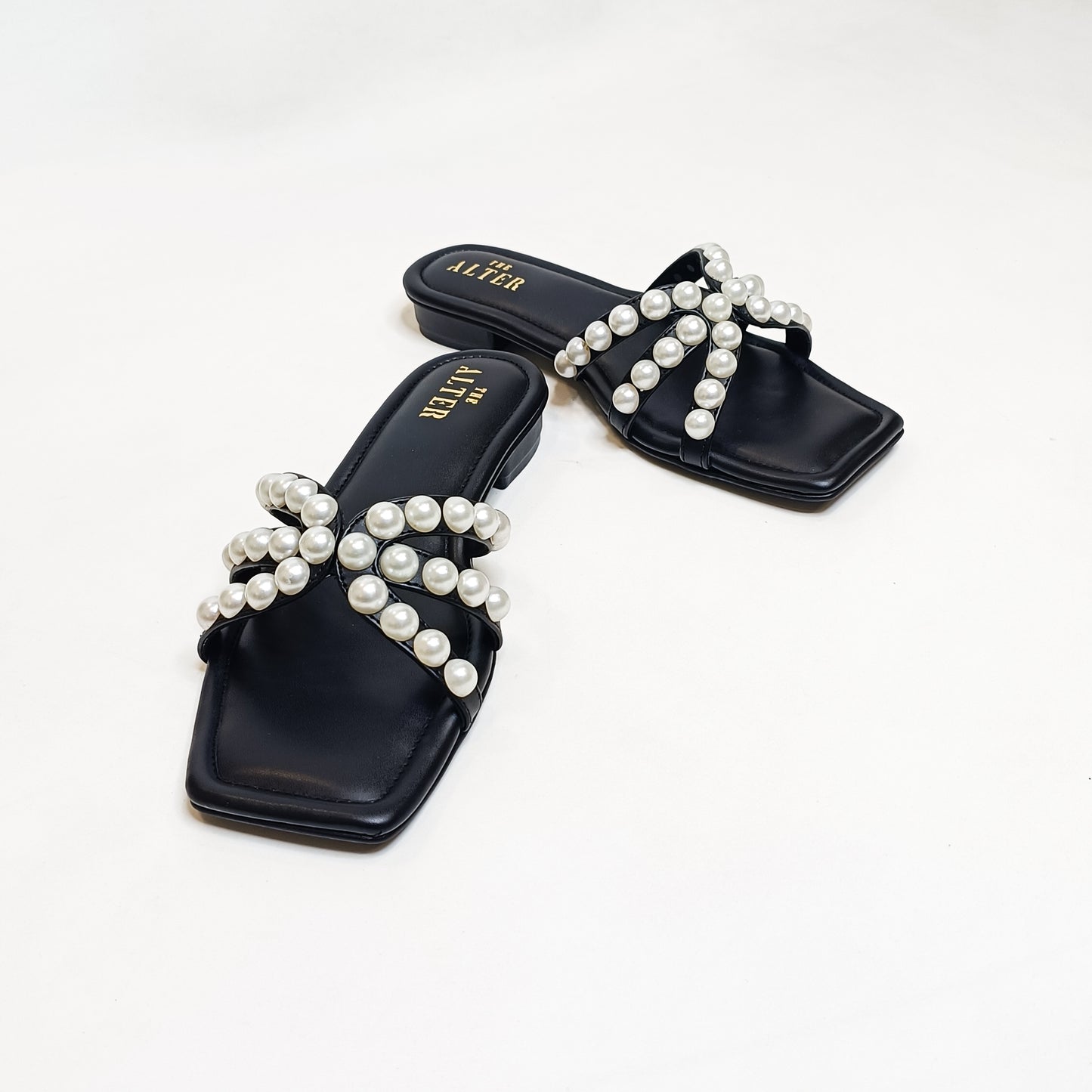 T shaped Pearl Flats