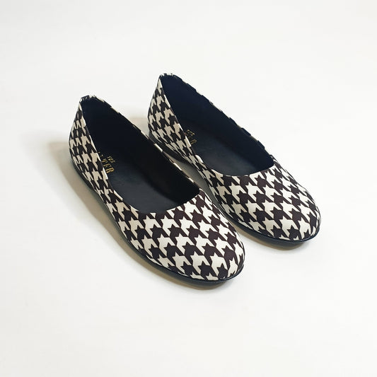 Houndstooth Ballerinas