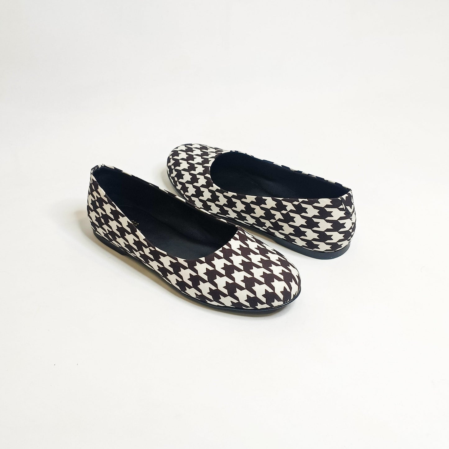 Houndstooth Ballerinas