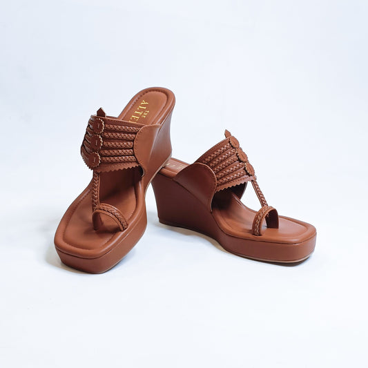 T shaped Light Gold Kohla Wedges